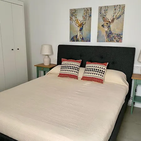 Nuevo Luz De Conil Aire Aconcionado Y Wifi -solo Familias O Pareja- No Aceptamos Grupos- Appartement Conil De La Frontera